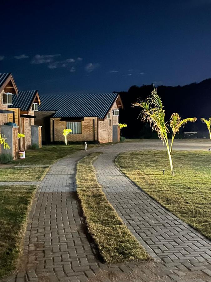 Pousada Ho'Oponopono Chalets & Wine Sapucai-Mirim Luaran gambar